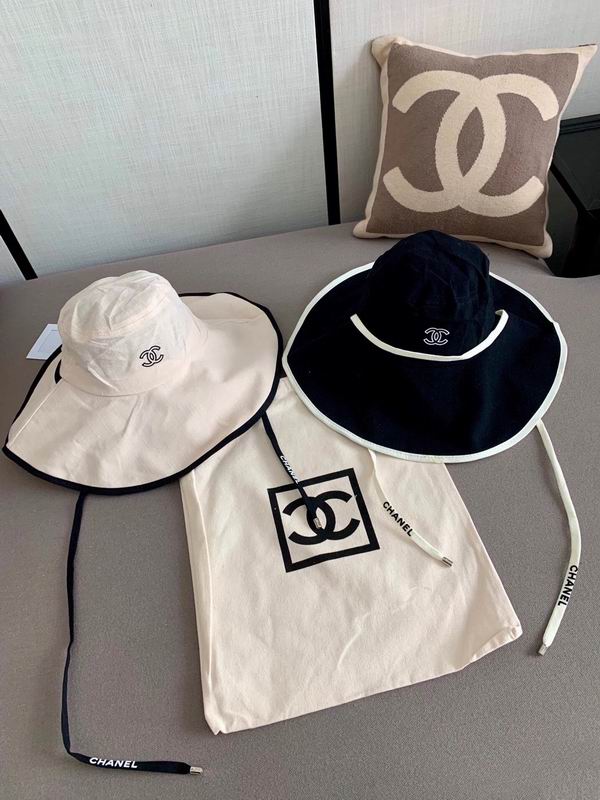 Chanel hat dx42